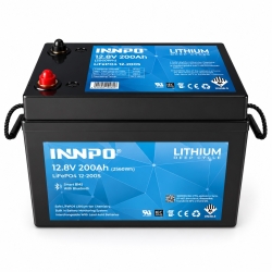 Batterie INNPO LiFePO4 12,8V 200Ah, format 350 × 190 × 270 mm.